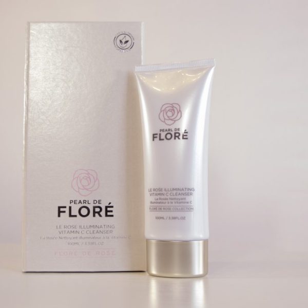 Le Rose Illuminating Vitamin C Cleanser